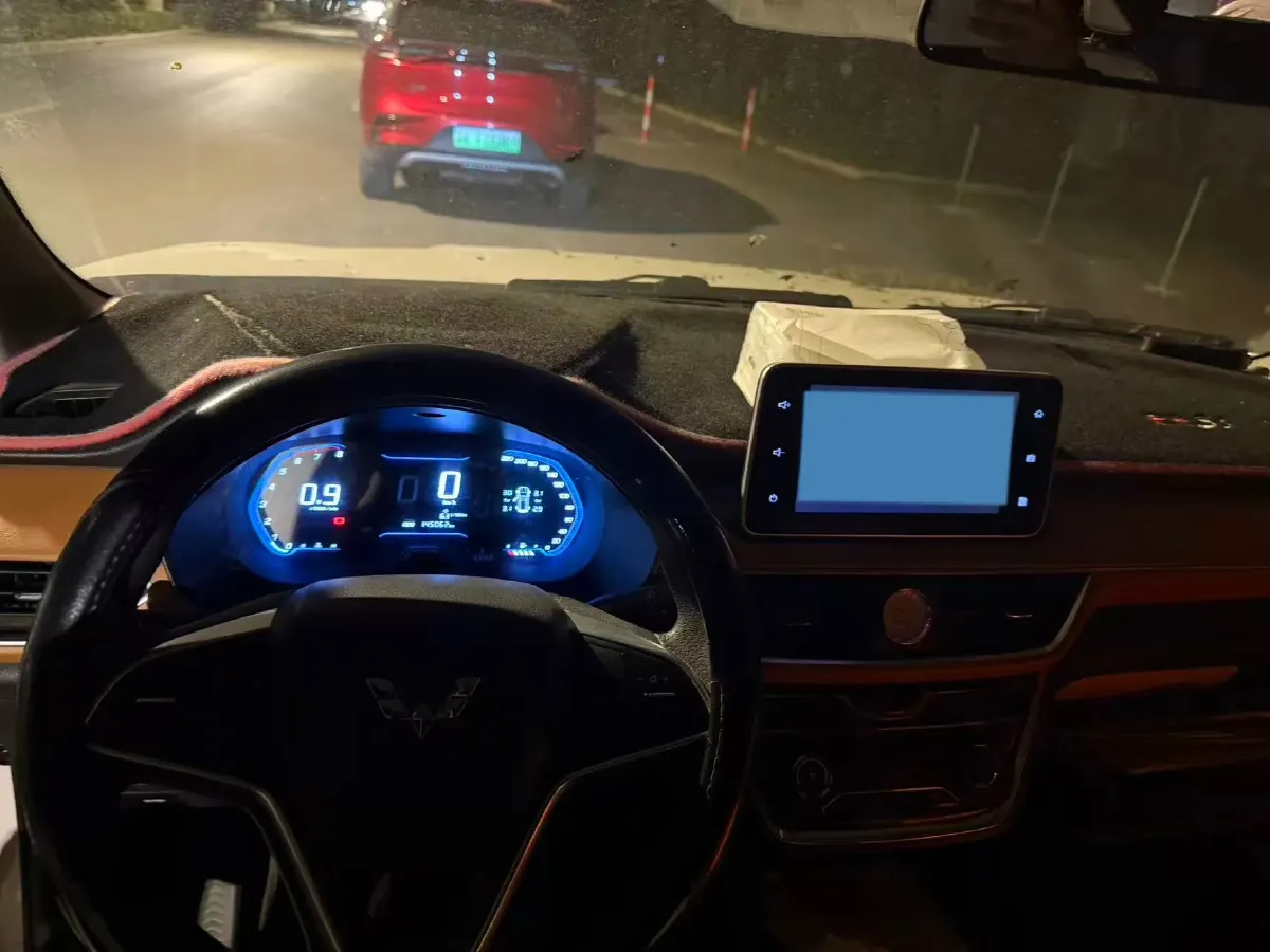 2018 WuLing HongGuang S3 1.5L 112HP L4 6MT,autocango,china used car exporter,china ev exporter,chinese used car exporter,chinese used ev exporter