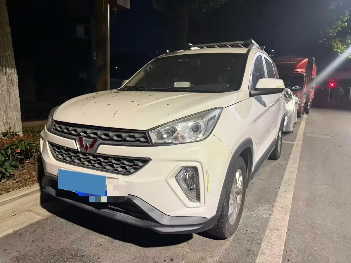 2018 WuLing HongGuang S3 1.5L 112HP L4 6MT,autocango,china used car exporter,china ev exporter,chinese used car exporter,chinese used ev exporter