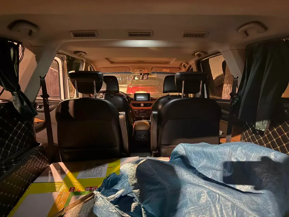 2018 WuLing HongGuang S3 1.5L 112HP L4 6MT,autocango,china used car exporter,china ev exporter,chinese used car exporter,chinese used ev exporter