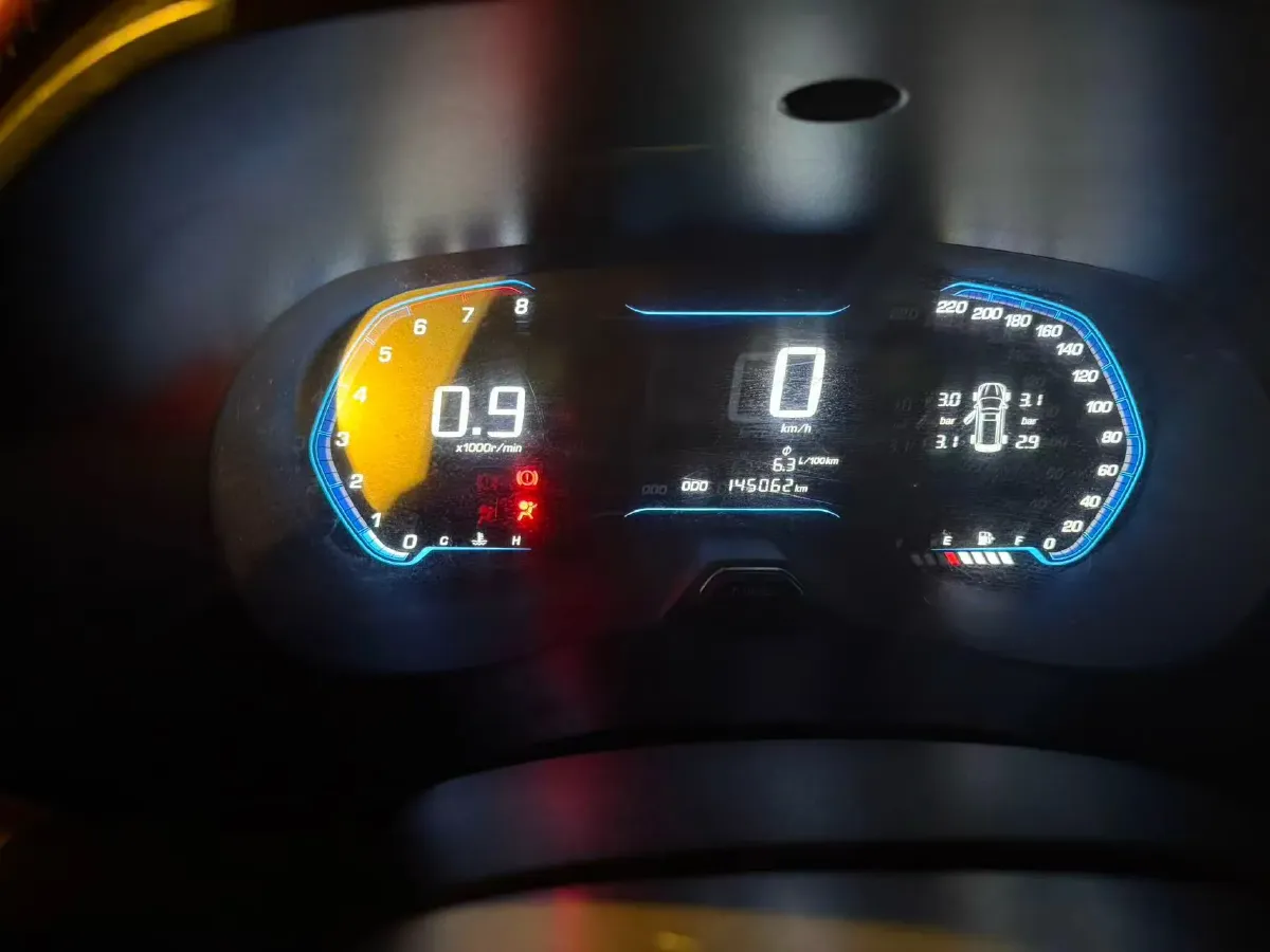 2018 WuLing HongGuang S3 1.5L 112HP L4 6MT,autocango,china used car exporter,china ev exporter,chinese used car exporter,chinese used ev exporter