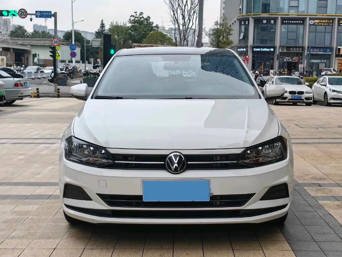 2023 Volkswagen Polo 1.5L 113HP L4 6AT,autocango,china used car exporter,china ev exporter,chinese used car exporter,chinese used ev exporter
