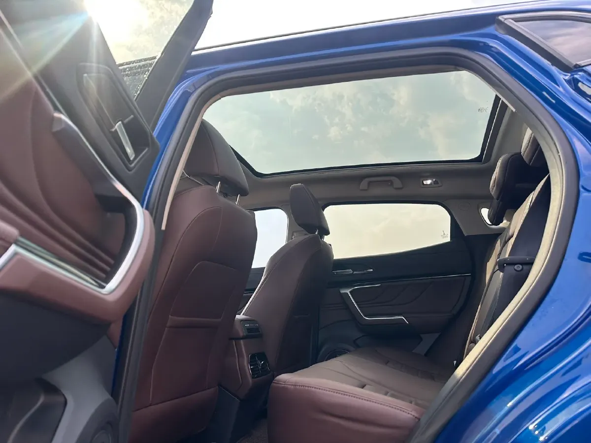 2017 WEY VV5 2.0T 197HP L4 7DCT,autocango,china used car exporter,china ev exporter,chinese used car exporter,chinese used ev exporter