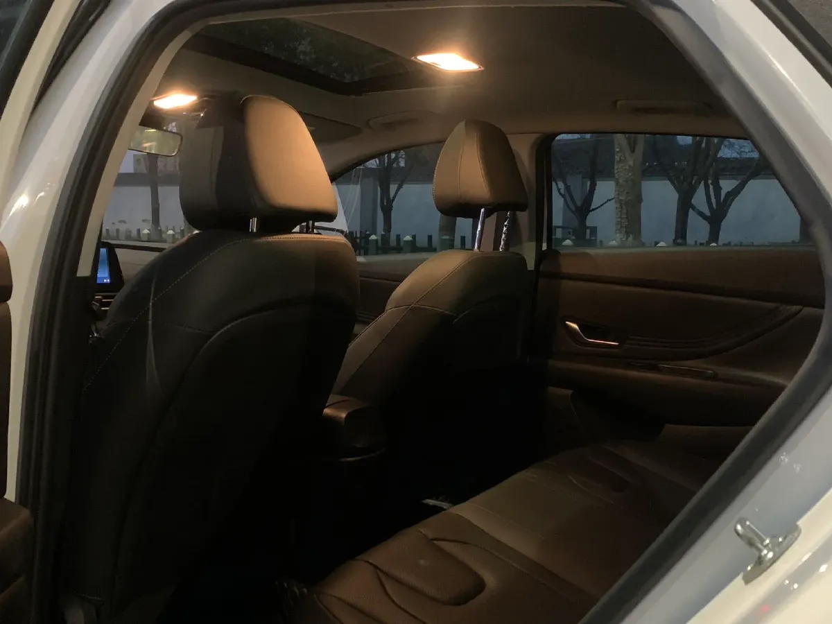 2021 Hyundai Elantra 1.5L 115HP L4 CVT,autocango,china used car exporter,china ev exporter,chinese used car exporter,chinese used ev exporter