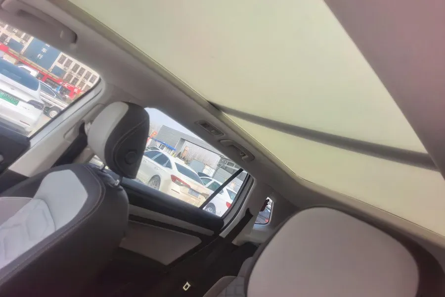 2024 Volkswagen Tayron 1.5T 160HP L4 7DCT,autocango,china used car exporter,china ev exporter,chinese used car exporter,chinese used ev exporter