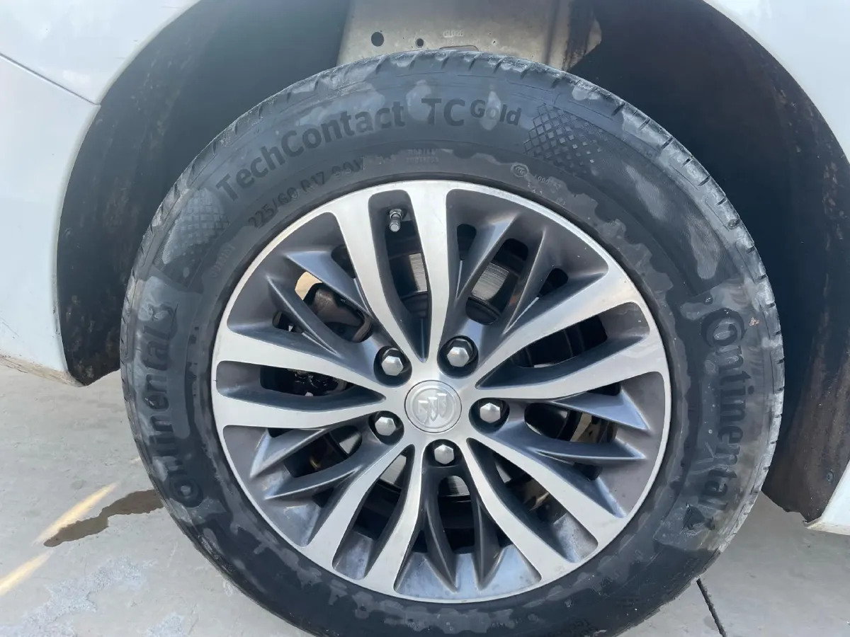 2020 Buick GL8 2.0T 237HP L4 9AT,autocango,china used car exporter,china ev exporter,chinese used car exporter,chinese used ev exporter