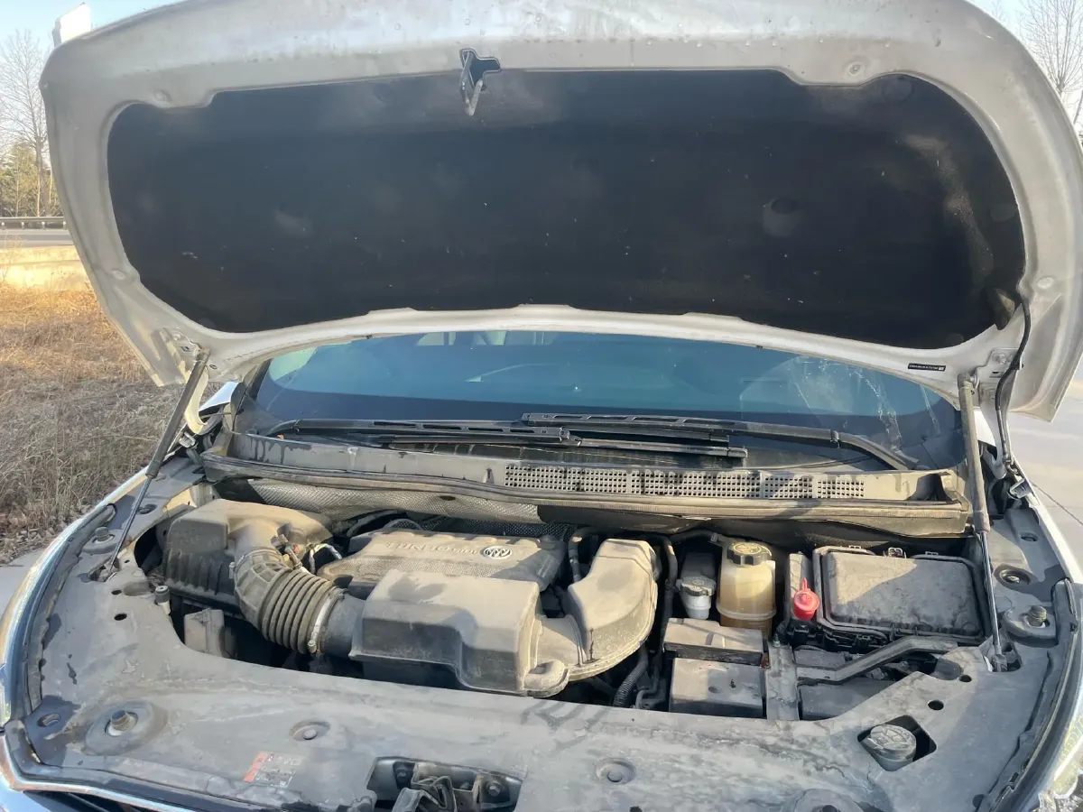 2020 Buick GL8 2.0T 237HP L4 9AT,autocango,china used car exporter,china ev exporter,chinese used car exporter,chinese used ev exporter