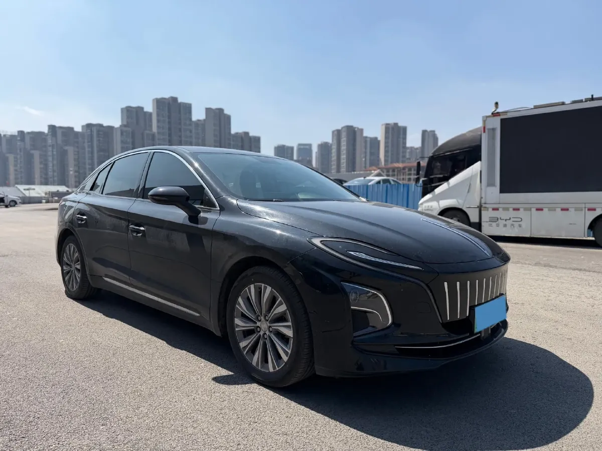 2024 HongQi E-QM5 BEV 60KWH,autocango,china used car exporter,china ev exporter,chinese used car exporter,chinese used ev exporter