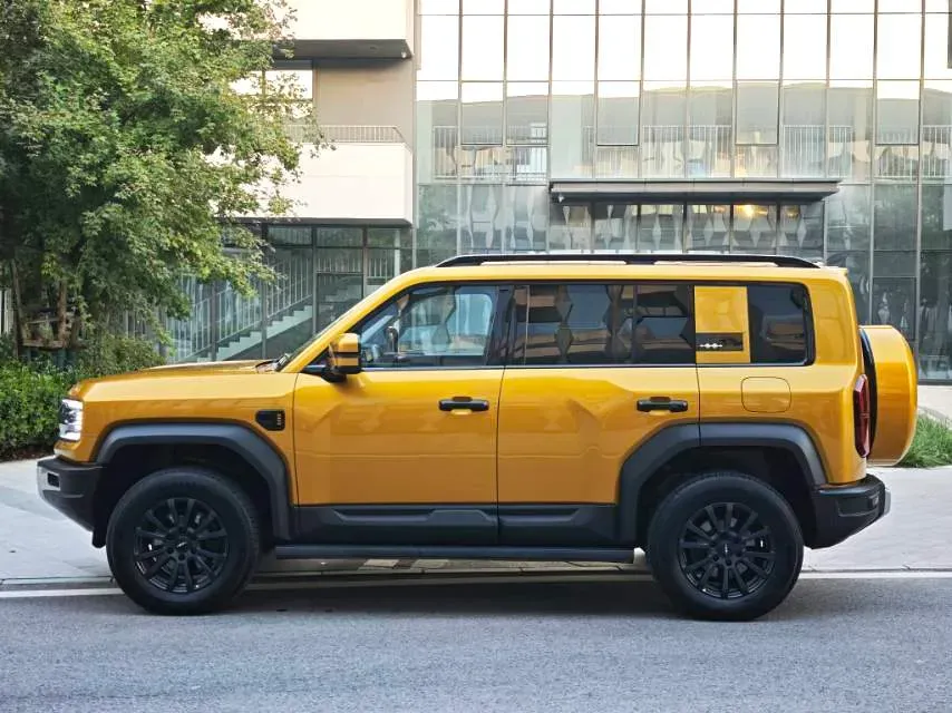 2023 FangChengBao Bao 5 1.5T 194HP L4 E-CVT PHEV 31.8KWH,autocango,china used car exporter,china ev exporter,chinese used car exporter,chinese used ev exporter