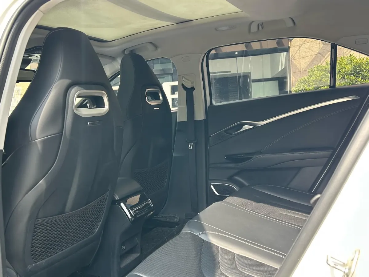 2022 Neta U BEV 70.41KWH,autocango,china used car exporter,china ev exporter,chinese used car exporter,chinese used ev exporter