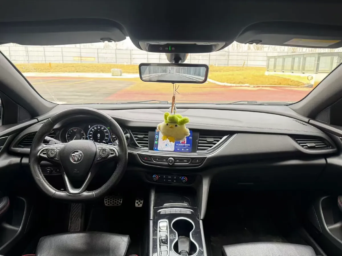2021 Buick Regal 2.0T 237HP L4 9AT,autocango,china used car exporter,china ev exporter,chinese used car exporter,chinese used ev exporter