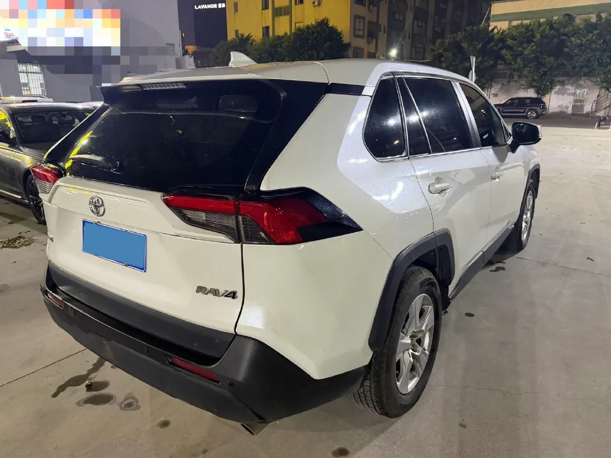 2020 Toyota RAV4 2.0L 171HP L4 CVT,autocango,china used car exporter,china ev exporter,chinese used car exporter,chinese used ev exporter