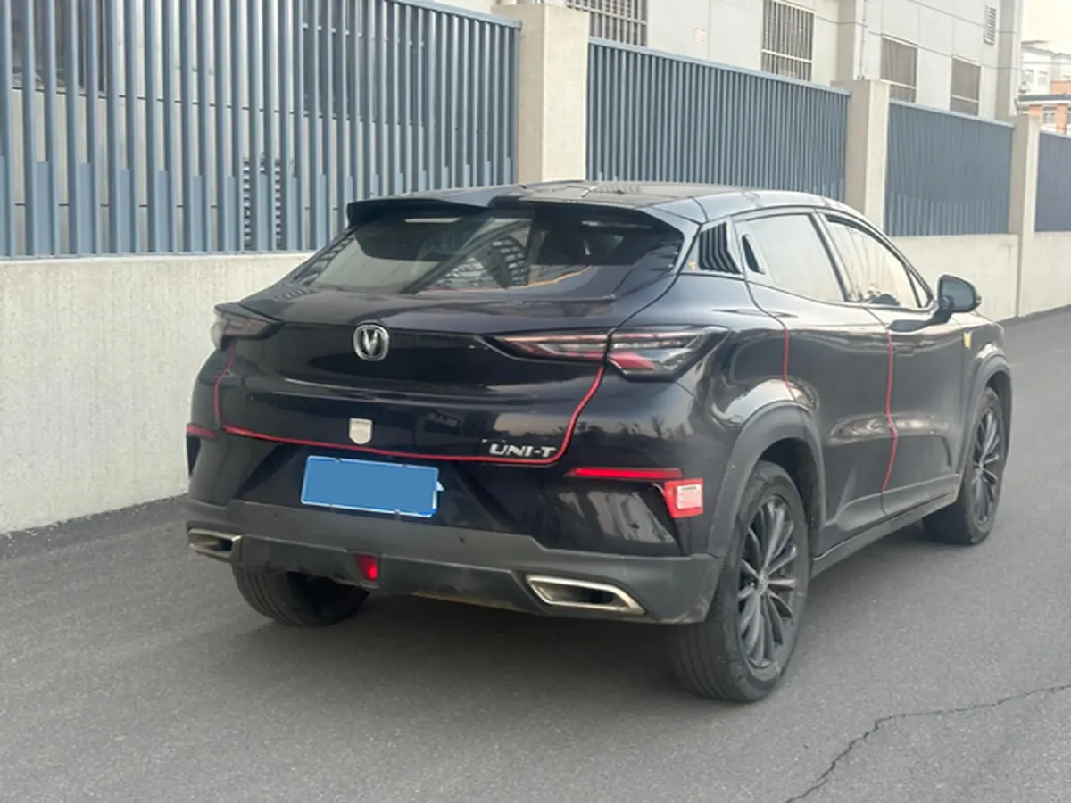 2020 ChangAn UNI-T 1.5T 180HP L4 7DCT,autocango,china used car exporter,china ev exporter,chinese used car exporter,chinese used ev exporter