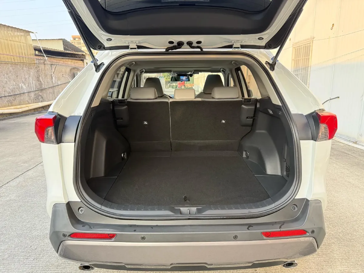 2021 Toyota RAV4 2.5L 178HP L4 E-CVT Hybrid,autocango,china used car exporter,china ev exporter,chinese used car exporter,chinese used ev exporter