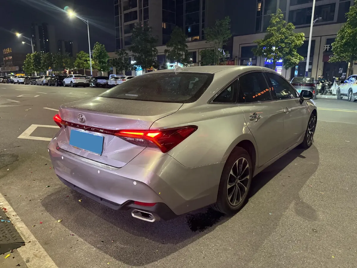 2022 Toyota Avalon 2.0L 178HP L4 CVT,autocango,china used car exporter,china ev exporter,chinese used car exporter,chinese used ev exporter