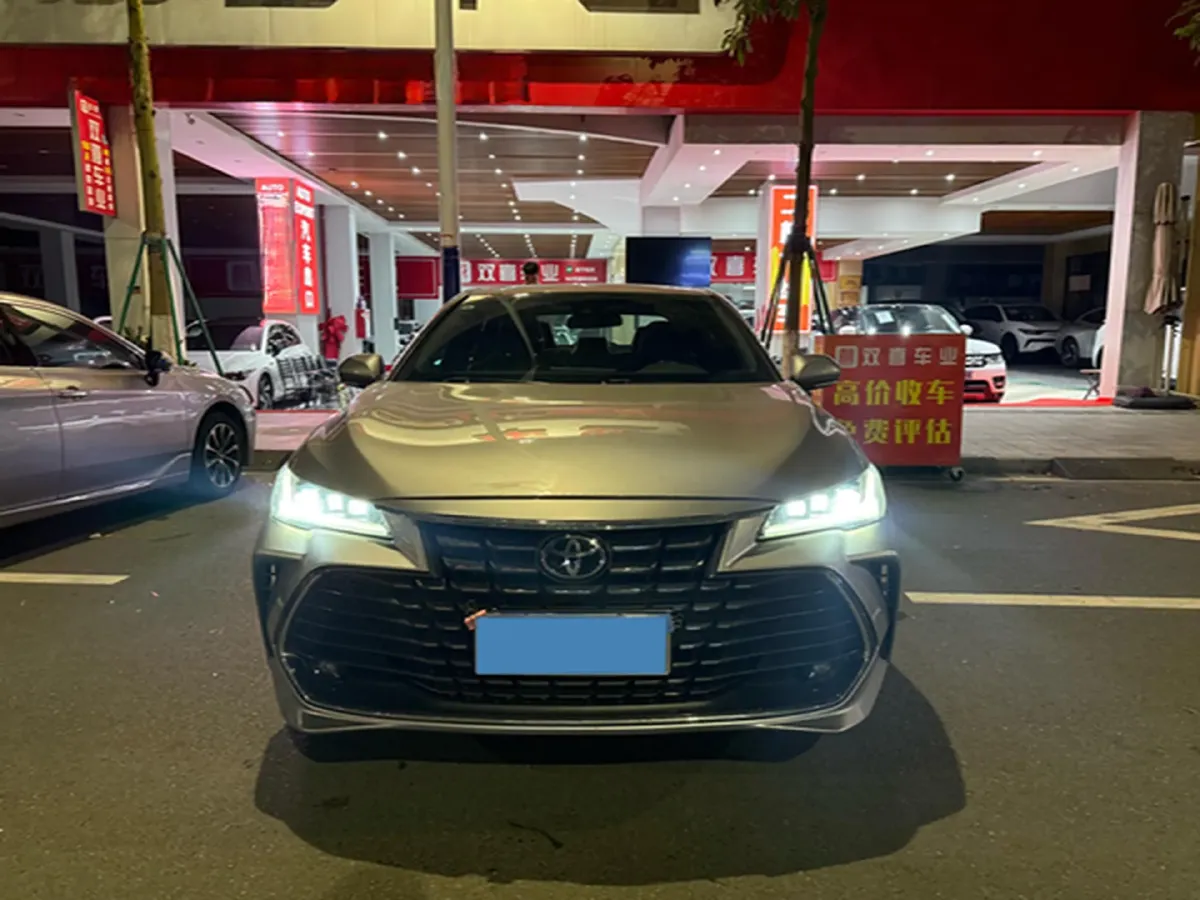 2022 Toyota Avalon 2.0L 178HP L4 CVT,autocango,china used car exporter,china ev exporter,chinese used car exporter,chinese used ev exporter