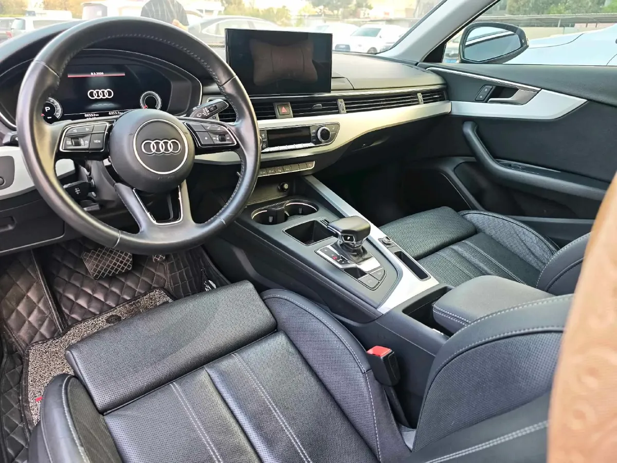 2020 Audi A4L 2.0T 190HP L4 7DCT,autocango,china used car exporter,china ev exporter,chinese used car exporter,chinese used ev exporter