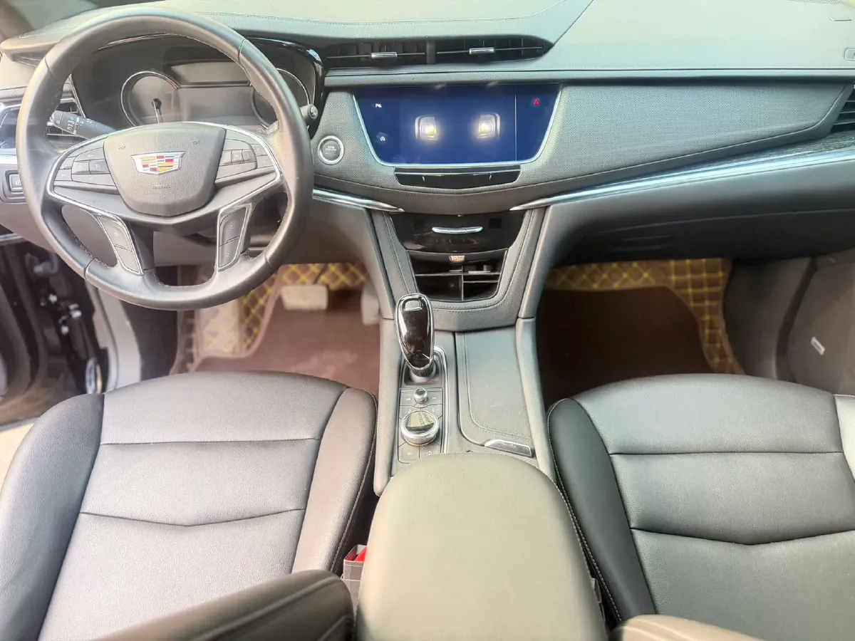 2021 Cadillac XT5 2.0T 237HP L4 9AT,autocango,china used car exporter,china ev exporter,chinese used car exporter,chinese used ev exporter