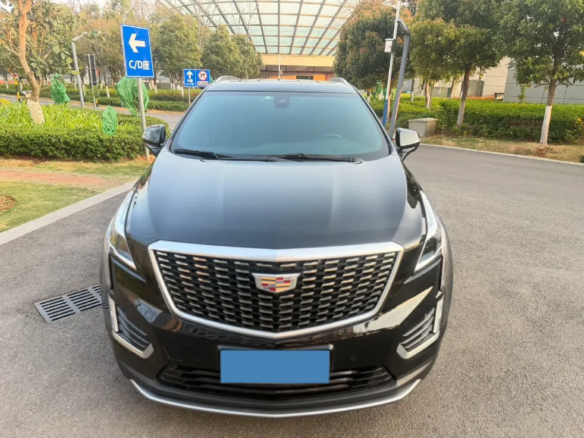 2021 Cadillac XT5 2.0T 237HP L4 9AT,autocango,china used car exporter,china ev exporter,chinese used car exporter,chinese used ev exporter
