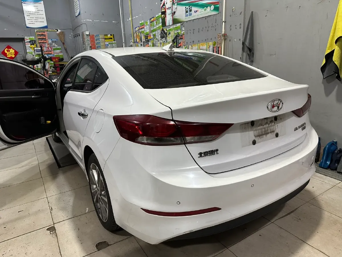 2018 Hyundai Elantra 1.6L 130HP L4 6AT,autocango,china used car exporter,china ev exporter,chinese used car exporter,chinese used ev exporter