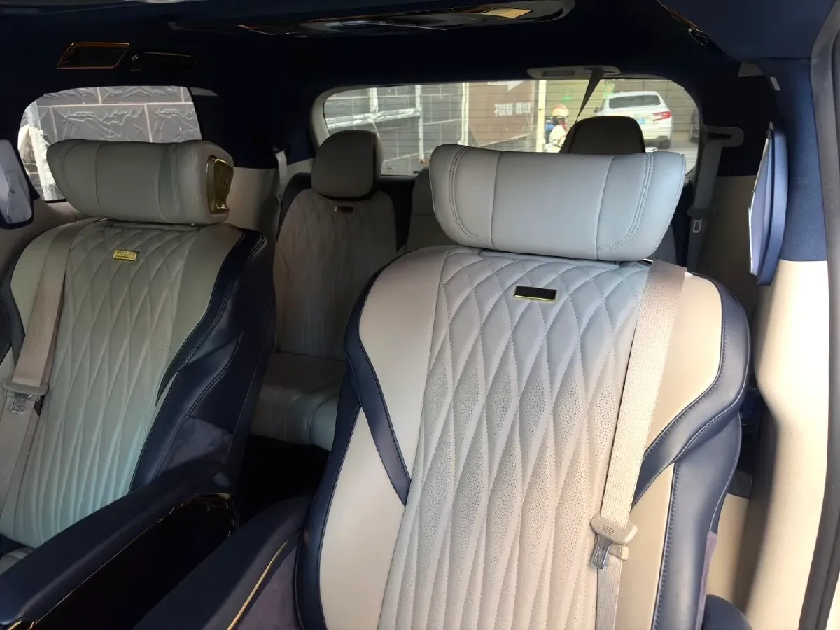 2021 Buick GL8 2.0T 237HP L4 9AT,autocango,china used car exporter,china ev exporter,chinese used car exporter,chinese used ev exporter