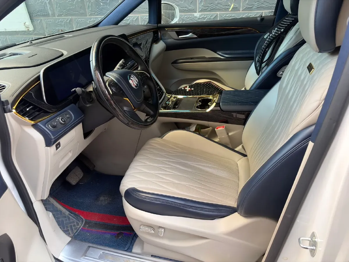 2021 Buick GL8 2.0T 237HP L4 9AT,autocango,china used car exporter,china ev exporter,chinese used car exporter,chinese used ev exporter