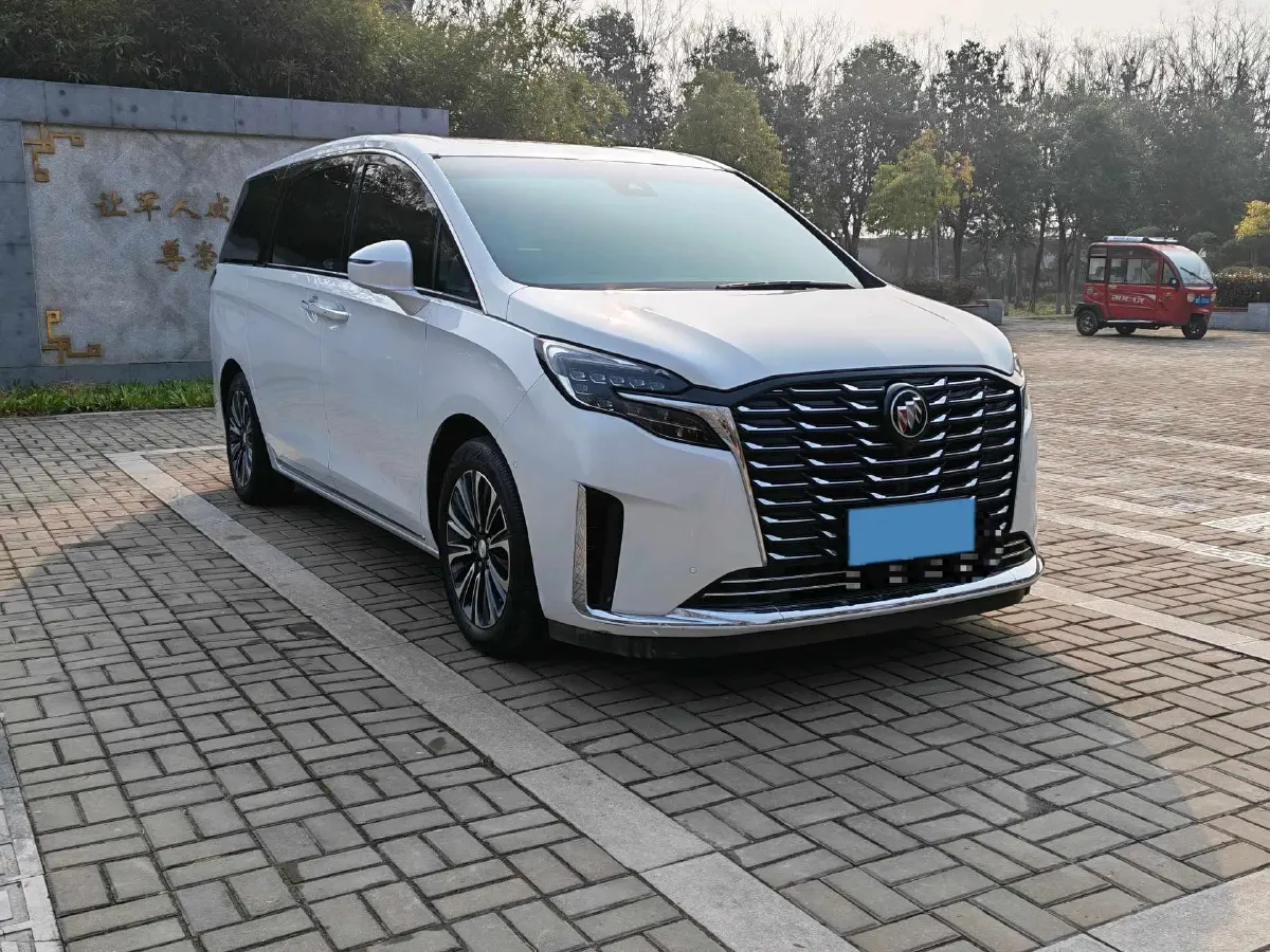 2023 Buick GL8 2.0T 237HP L4 9AT,autocango,china used car exporter,china ev exporter,chinese used car exporter,chinese used ev exporter
