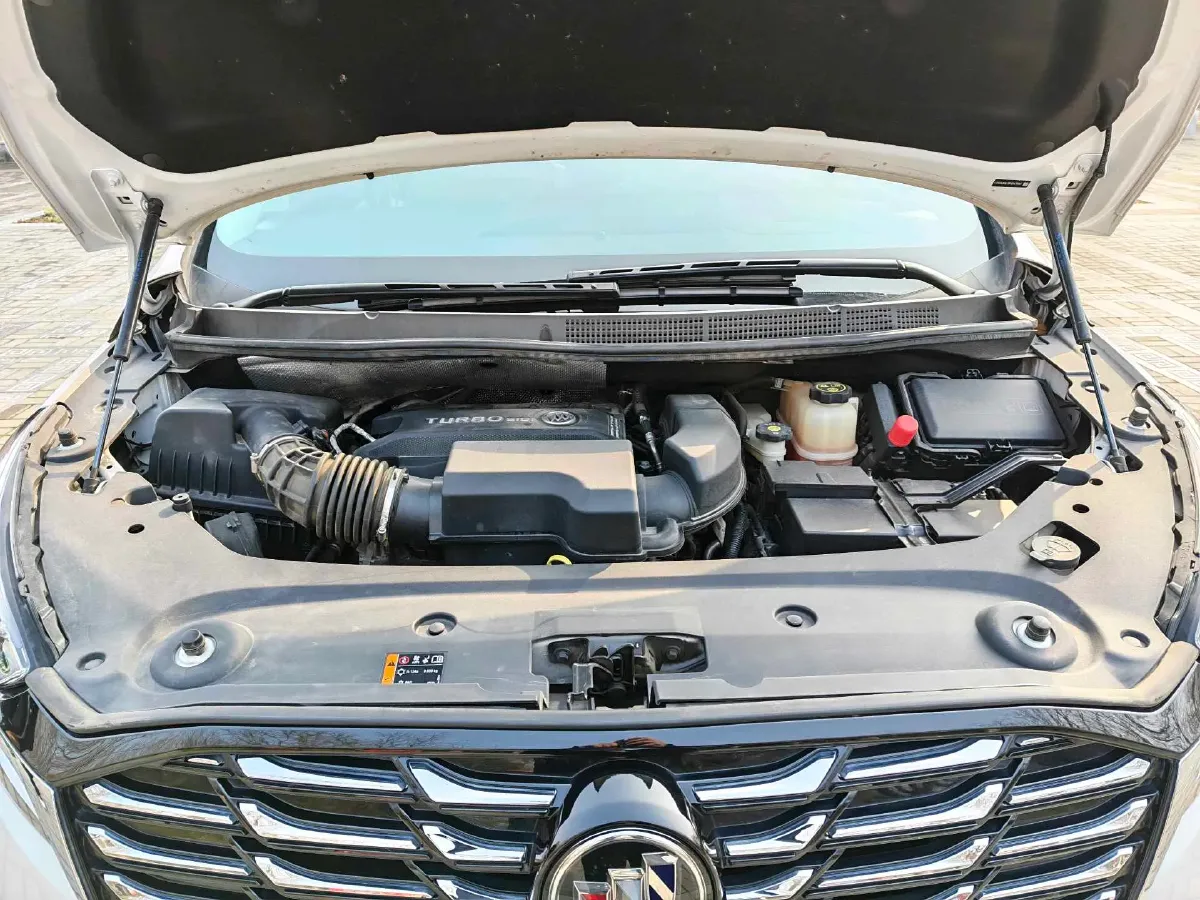 2023 Buick GL8 2.0T 237HP L4 9AT,autocango,china used car exporter,china ev exporter,chinese used car exporter,chinese used ev exporter