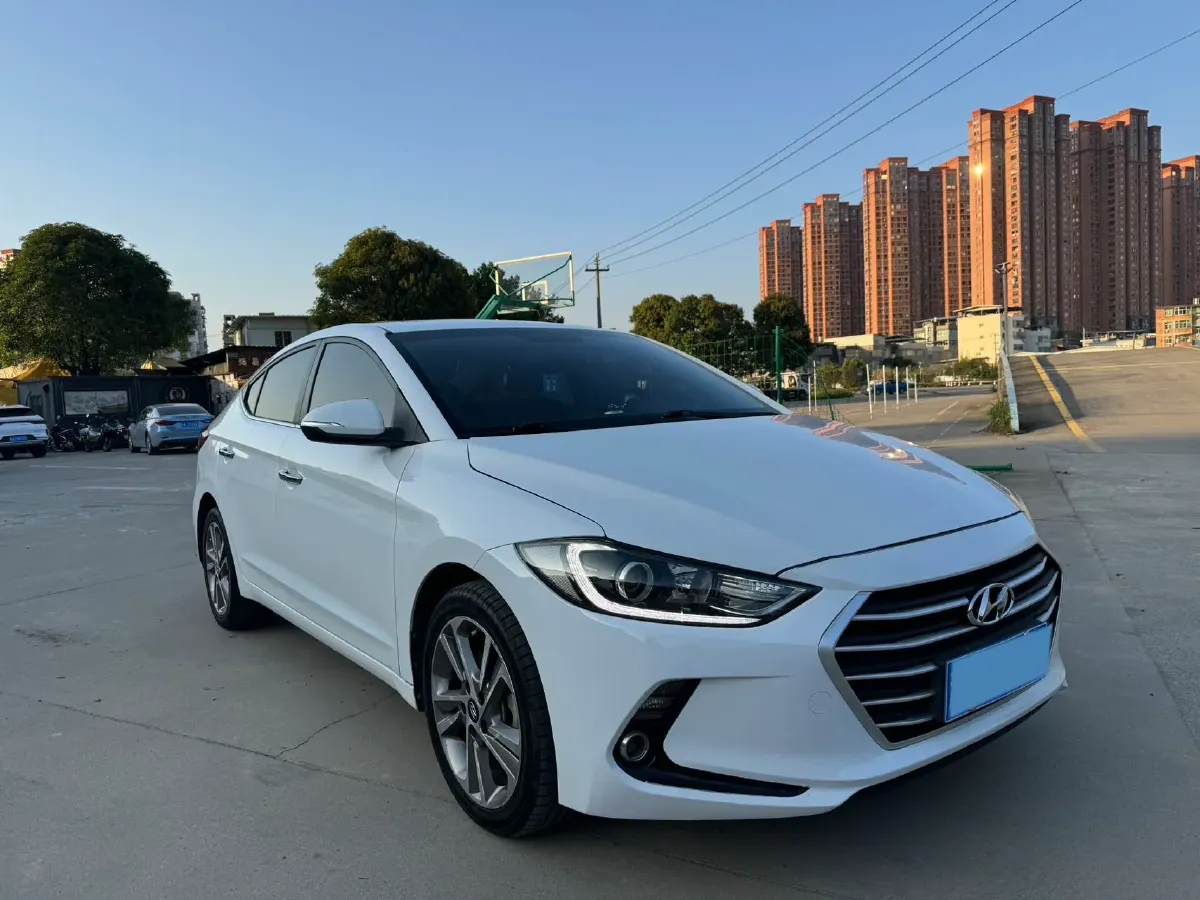 2016 Hyundai Elantra 1.6L 130HP L4 6AT,autocango,china used car exporter,china ev exporter,chinese used car exporter,chinese used ev exporter