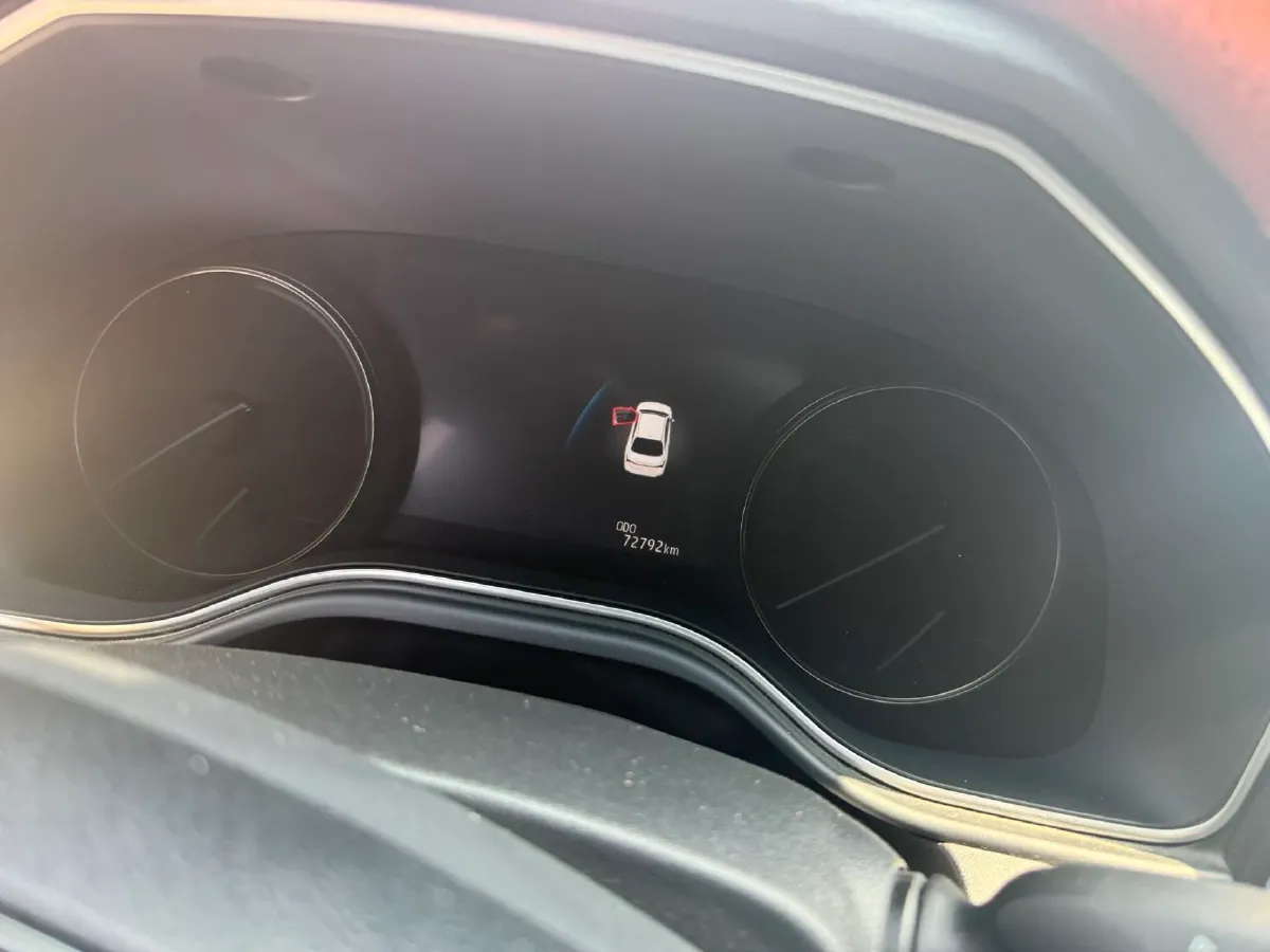 2019 Toyota Avalon 2.5L 178HP L4 E-CVT Hybrid,autocango,china used car exporter,china ev exporter,chinese used car exporter,chinese used ev exporter