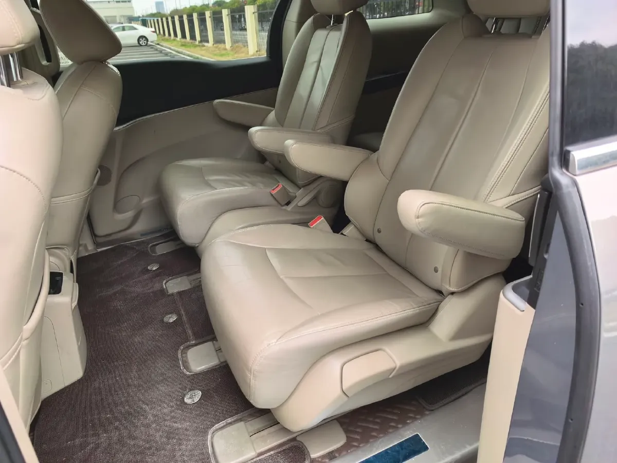 2018 Buick GL8 2.0T 260HP L4 6AT,autocango,china used car exporter,china ev exporter,chinese used car exporter,chinese used ev exporter