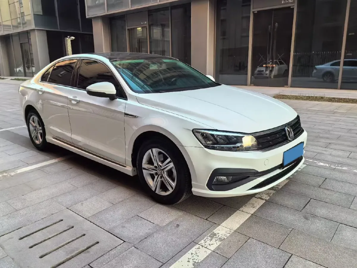 2019 Volkswagen Lamando 1.4T 131HP L4 7DCT,autocango,china used car exporter,china ev exporter,chinese used car exporter,chinese used ev exporter