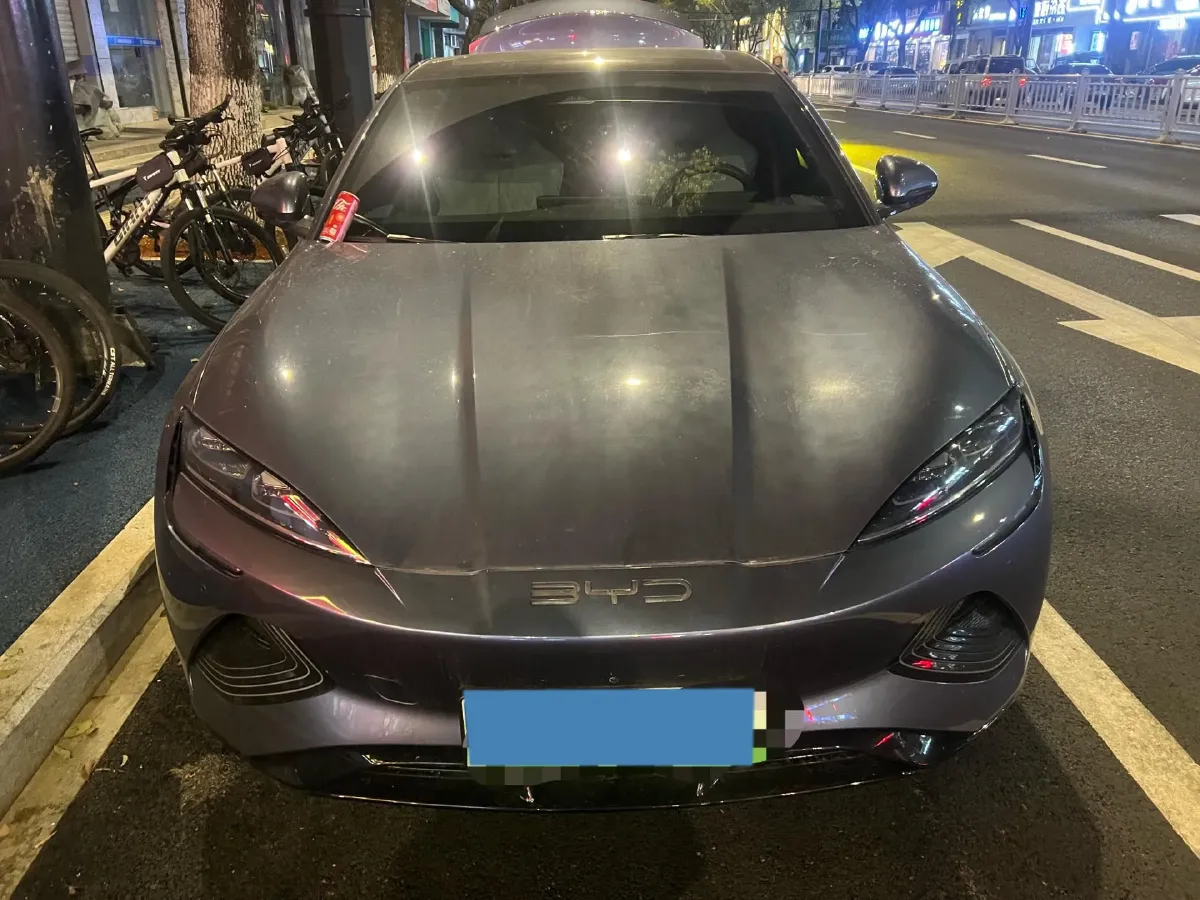 2022 AITO AITO M5 Range Extended 125HP REEV 40KWH,autocango,china used car exporter,china ev exporter,chinese used car exporter,chinese used ev exporter