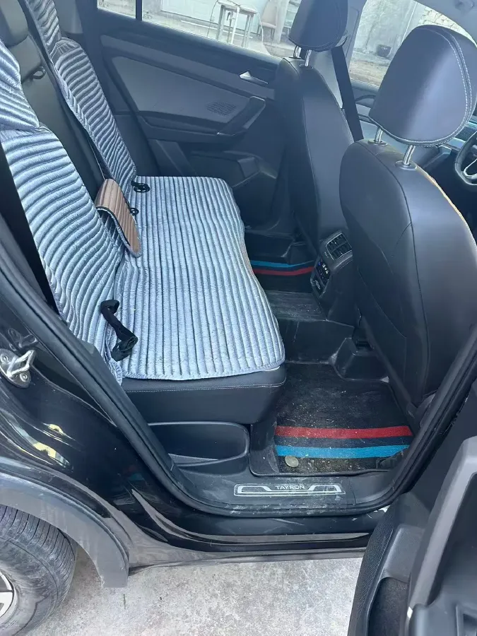 2024 Volkswagen Tayron 2.0T 186HP L4 7DCT,autocango,china used car exporter,china ev exporter,chinese used car exporter,chinese used ev exporter