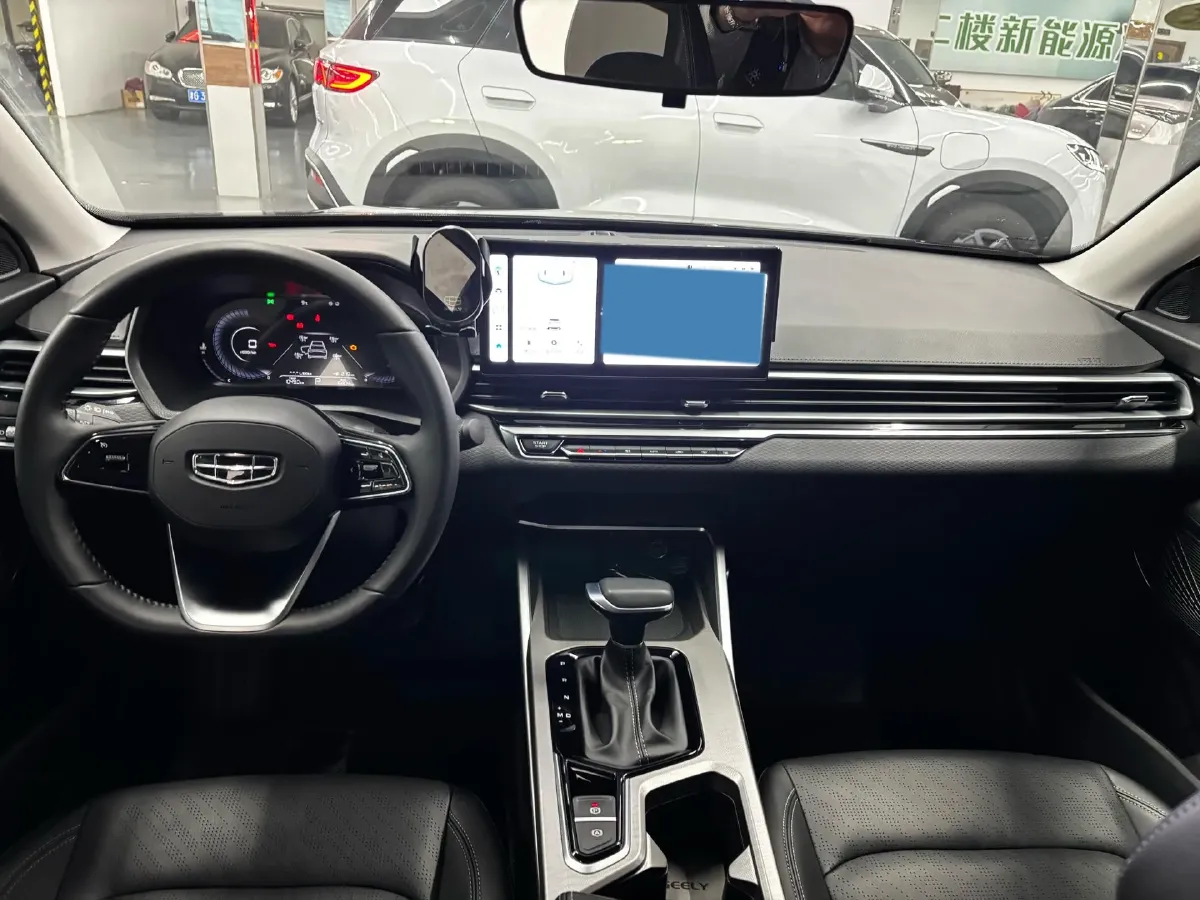 2023 Geely Emgrand 1.5L 127HP L4 CVT,autocango,china used car exporter,china ev exporter,chinese used car exporter,chinese used ev exporter