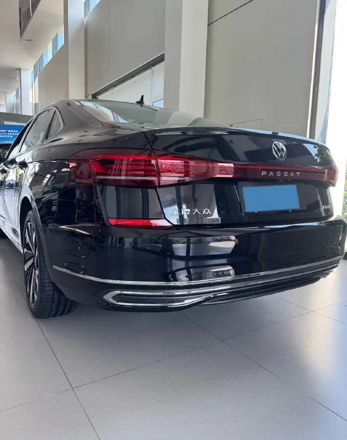 2026 Volkswagen Passat 2.0T 220HP L4 7DCT,autocango,china used car exporter,china ev exporter,chinese used car exporter,chinese used ev exporter