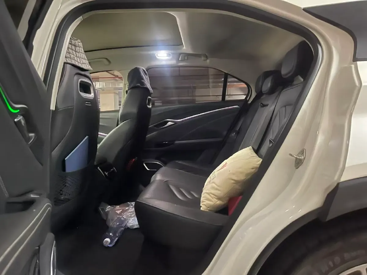 2021 DongFeng Aeolus E70 BEV 52.99KWH,autocango,china used car exporter,china ev exporter,chinese used car exporter,chinese used ev exporter