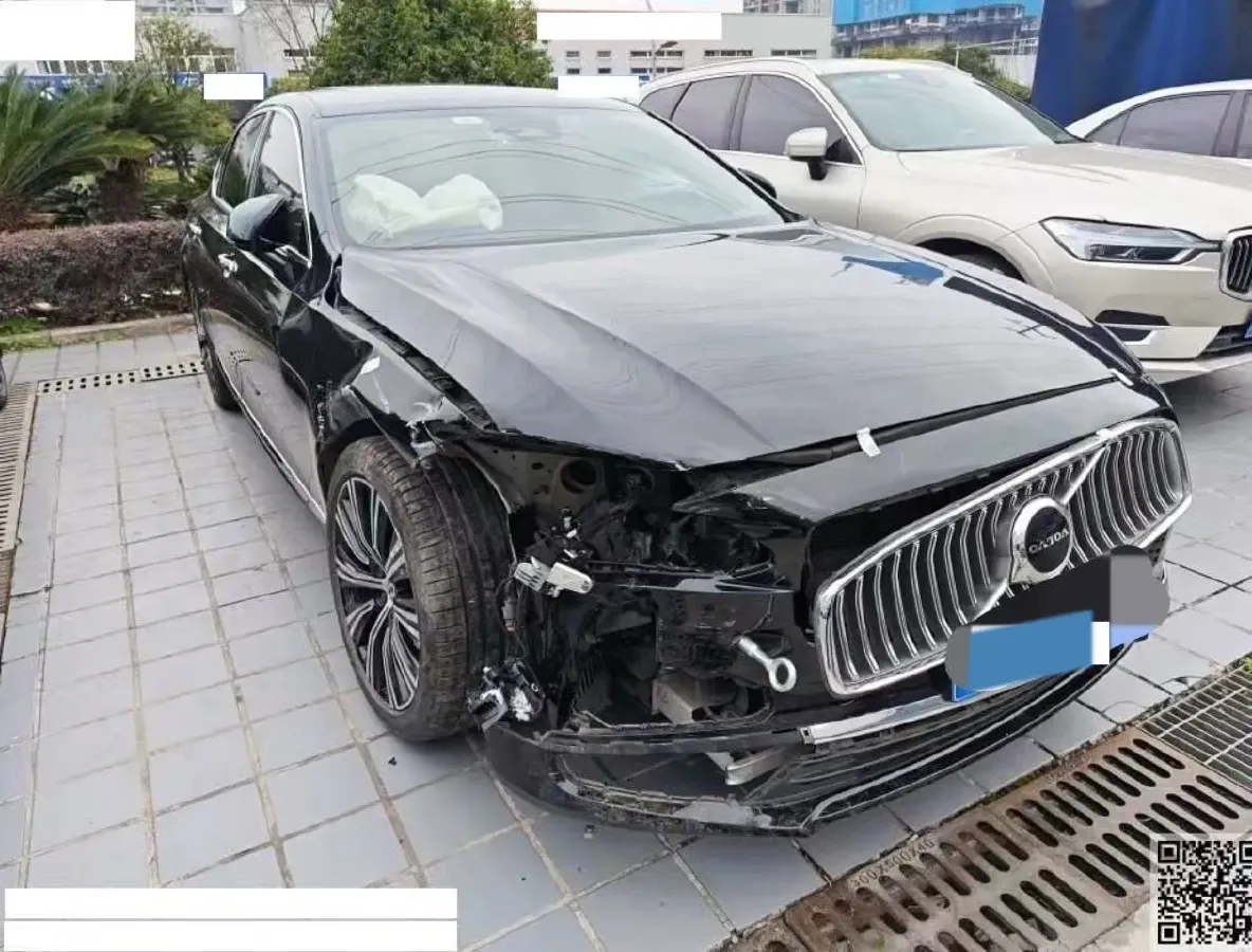 2022 Volvo S90 2.0T 250HP L4 8AT,autocango,china used car exporter,china ev exporter,chinese used car exporter,chinese used ev exporter