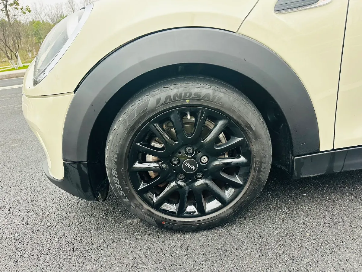 2021 MINI MINI 1.5T 102HP L3 7DCT,autocango,china used car exporter,china ev exporter,chinese used car exporter,chinese used ev exporter