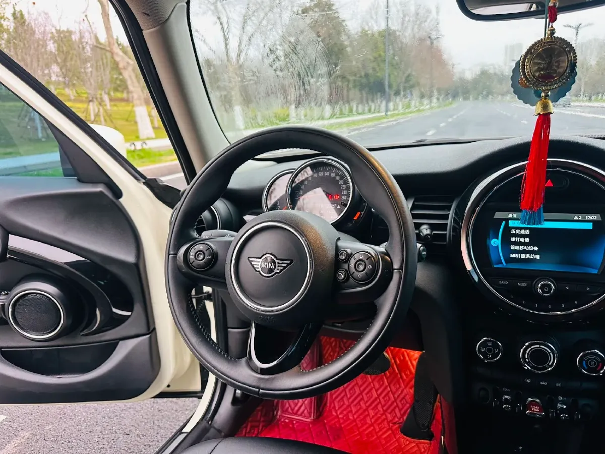 2021 MINI MINI 1.5T 102HP L3 7DCT,autocango,china used car exporter,china ev exporter,chinese used car exporter,chinese used ev exporter