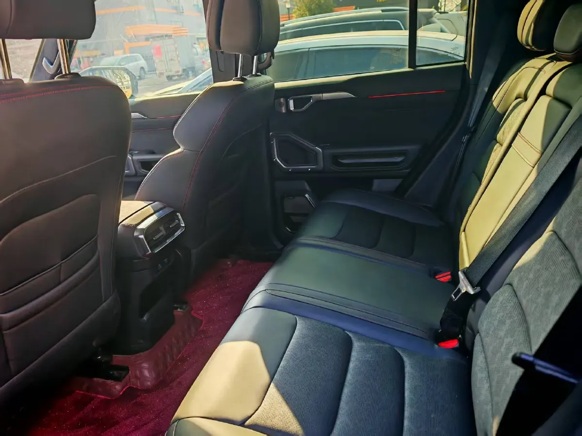 2023 Jetour Traveller 2.0T 254HP L4 8AT,autocango,china used car exporter,china ev exporter,chinese used car exporter,chinese used ev exporter