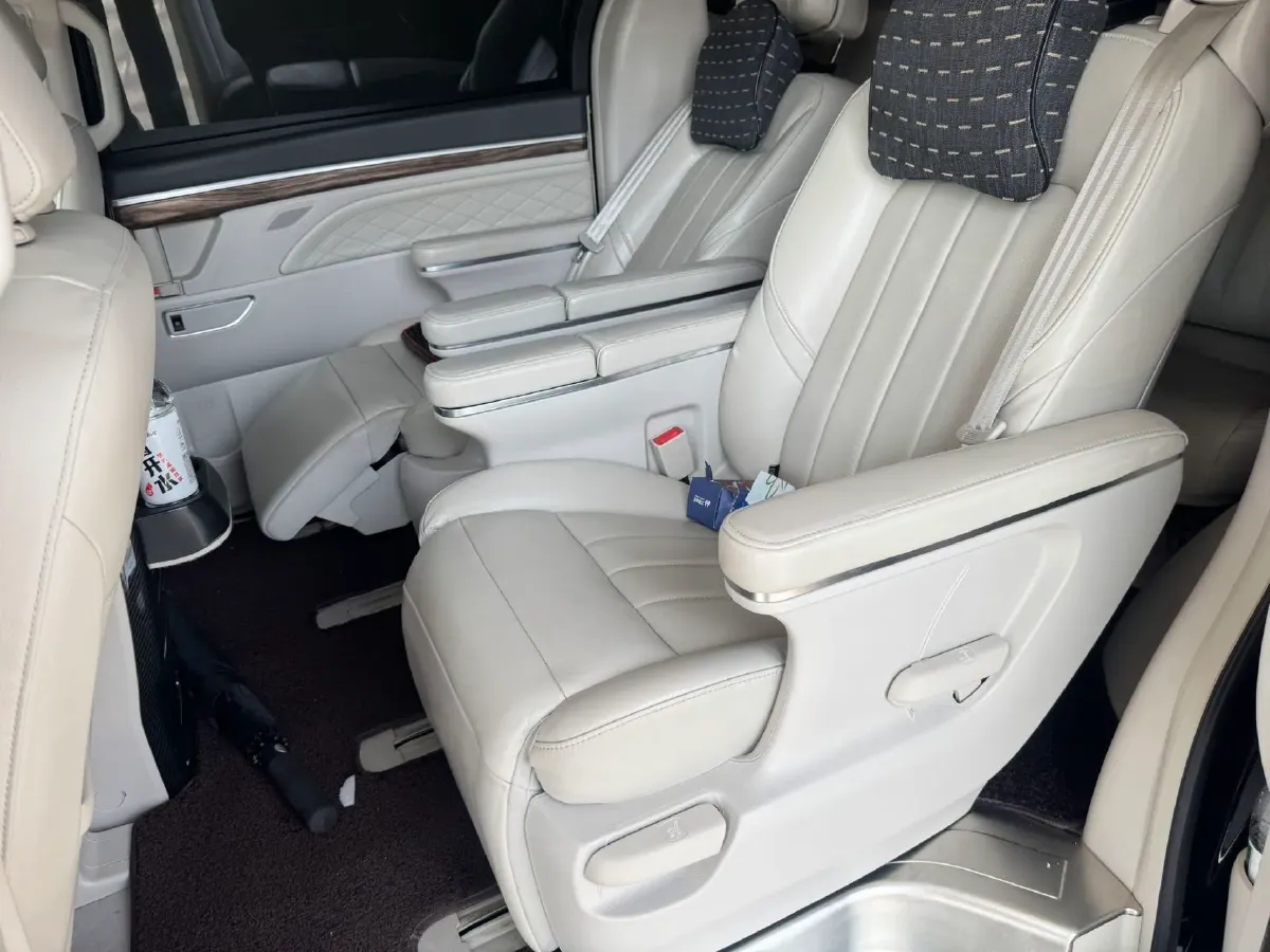 2018 GAC Trumpchi M8 2.0T 201HP L4 6AT,autocango,china used car exporter,china ev exporter,chinese used car exporter,chinese used ev exporter