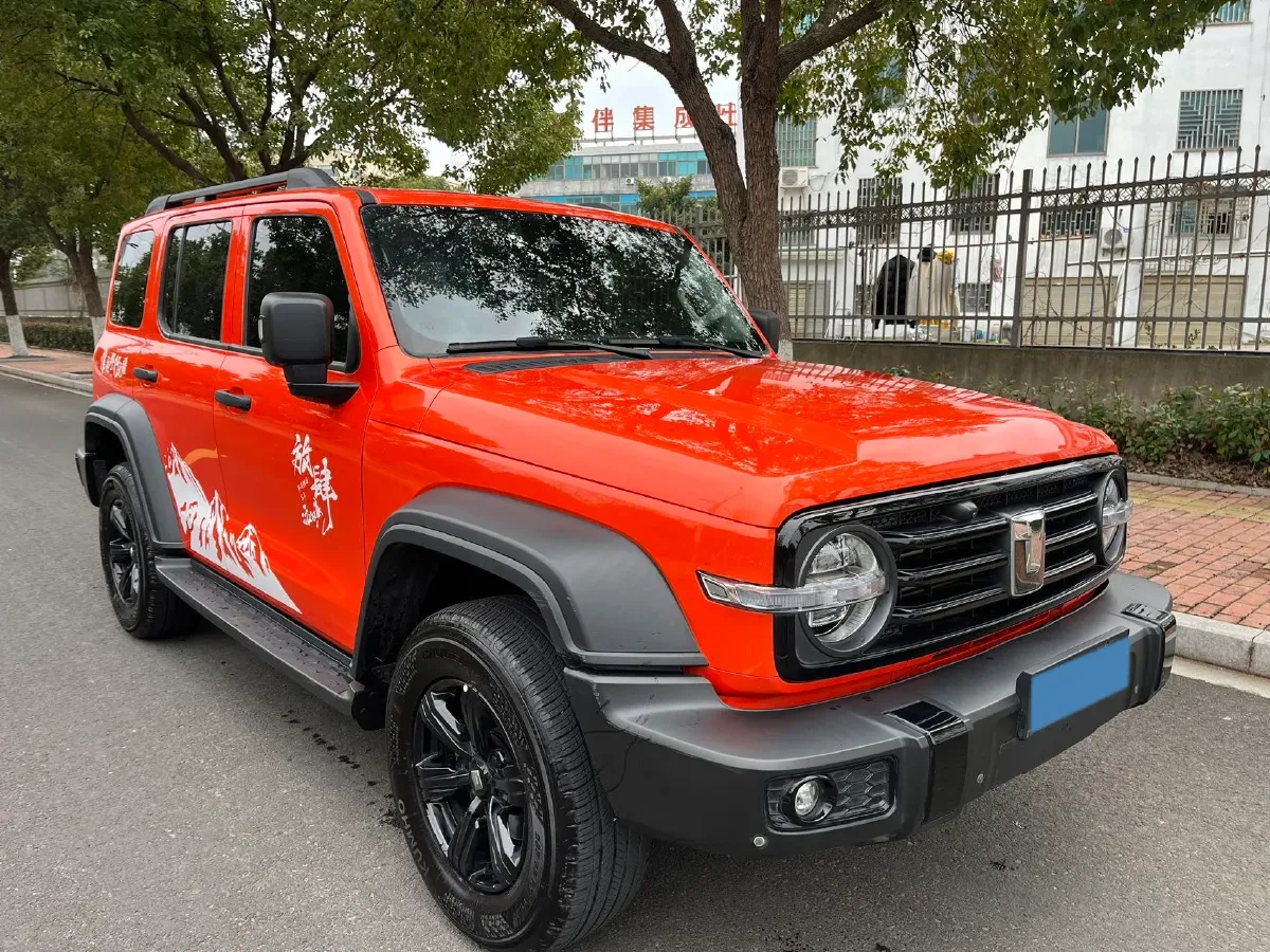 2024 Tank 300 2.0T 227HP L4 8AT,autocango,china used car exporter,china ev exporter,chinese used car exporter,chinese used ev exporter