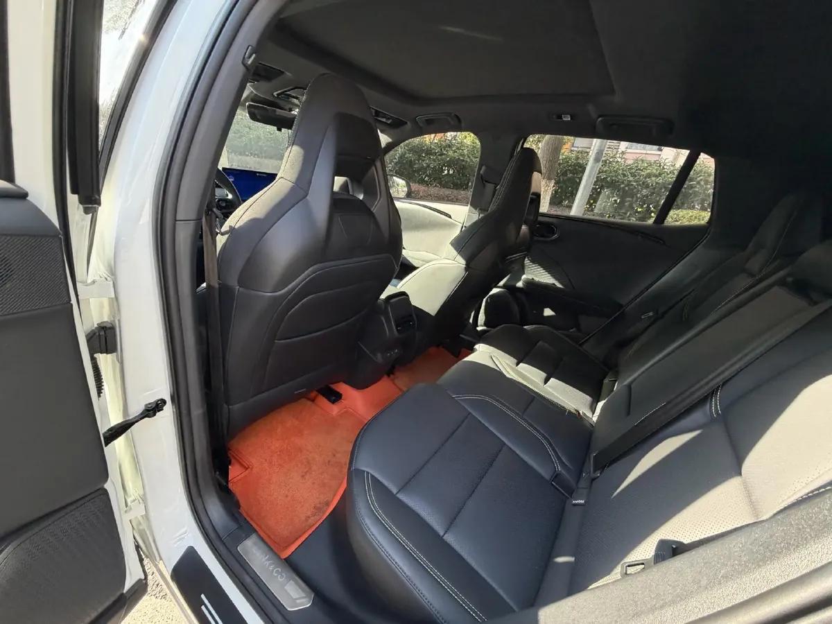 2025 LYNK&CO 06 1.5T 181HP L4 7DCT,autocango,china used car exporter,china ev exporter,chinese used car exporter,chinese used ev exporter