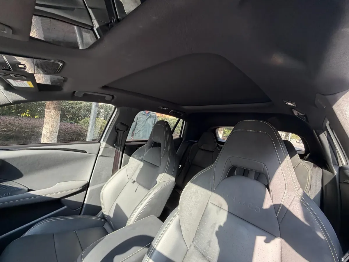 2025 LYNK&CO 06 1.5T 181HP L4 7DCT,autocango,china used car exporter,china ev exporter,chinese used car exporter,chinese used ev exporter