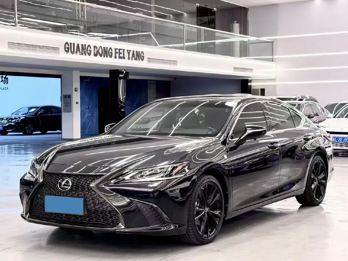 2021 Lexus ES 2.5L 178HP L4 E-CVT Hybrid,autocango,china used car exporter,china ev exporter,chinese used car exporter,chinese used ev exporter