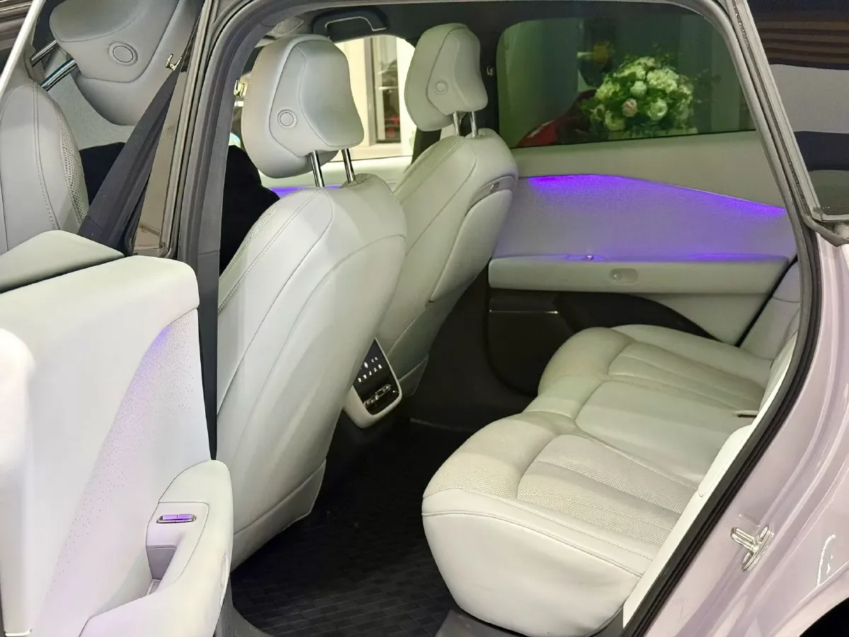 2024 Xpeng P7+ BEV 76.3KWH,autocango,china used car exporter,china ev exporter,chinese used car exporter,chinese used ev exporter