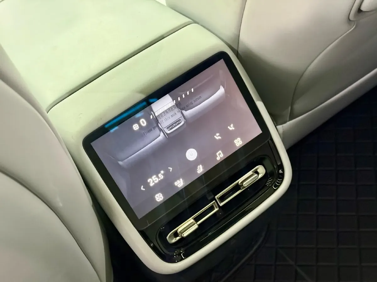 2024 Xpeng P7+ BEV 76.3KWH,autocango,china used car exporter,china ev exporter,chinese used car exporter,chinese used ev exporter