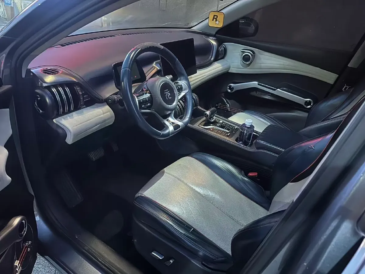 2022 Hycan Z03 BEV 64.23KWH,autocango,china used car exporter,china ev exporter,chinese used car exporter,chinese used ev exporter