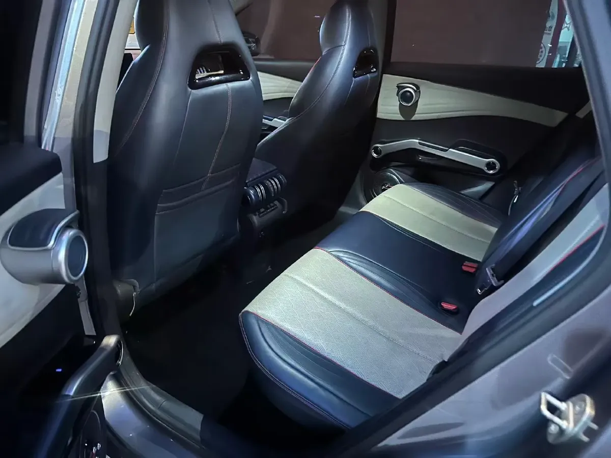 2022 Hycan Z03 BEV 64.23KWH,autocango,china used car exporter,china ev exporter,chinese used car exporter,chinese used ev exporter