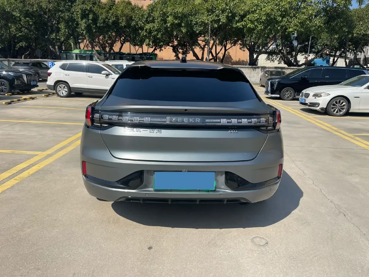 2021 Zeekr 001 BEV 100KWH,autocango,china used car exporter,china ev exporter,chinese used car exporter,chinese used ev exporter